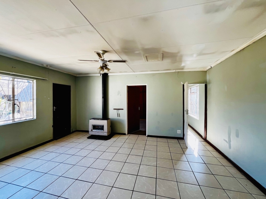 4 Bedroom Property for Sale in Wilgehof Free State